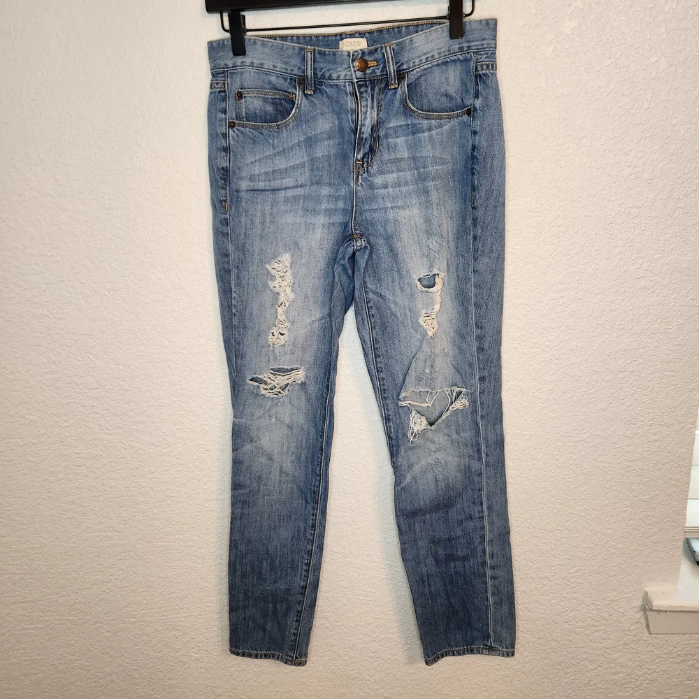 J.Crew distressed girlfriend or ankle straight leg jeans A1013 size 25